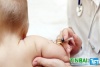 Mẹo hay giúp trẻ tiêm ngừa về không sốt, không quấy khóc